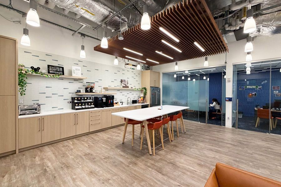 Binney Street Labs Touchdown Space