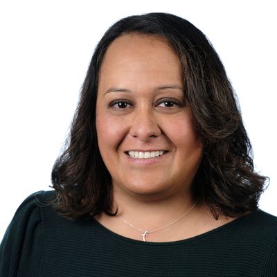 Portrait of Kelly Perlangeli