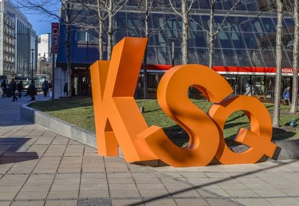 Kendall Square Main Street